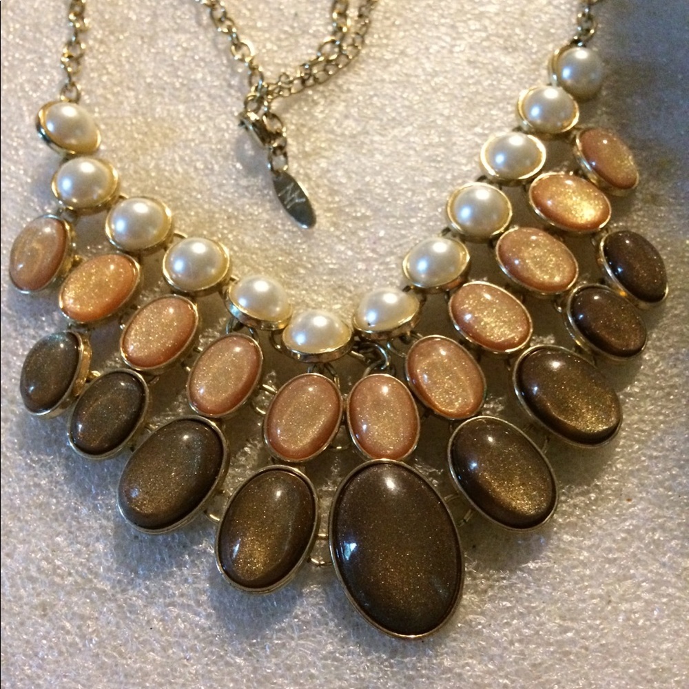 Vintage NY estatment  necklace